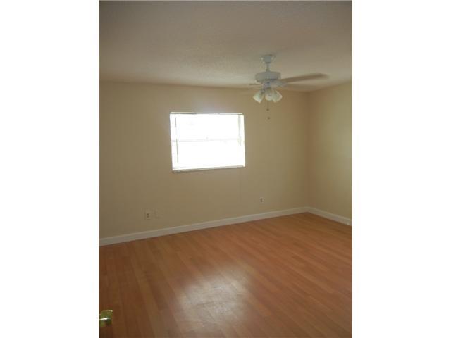 1698 Monroe Street 1698