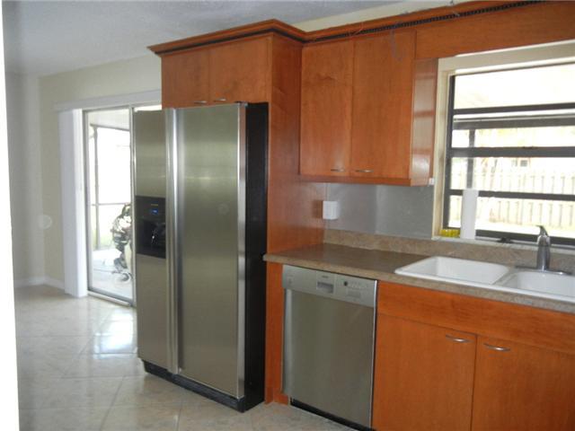 1698 Monroe Street 1698