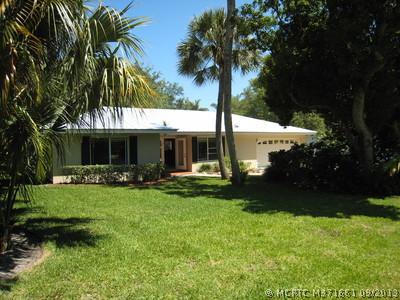 18 Palm Road 18