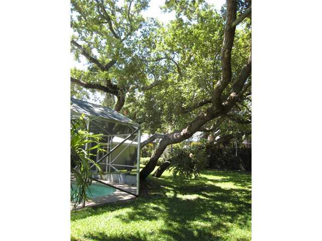18 Palm Road 18