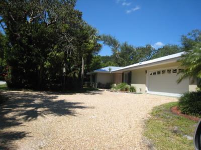 18 Palm Road 18