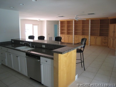 18 Palm Road 18