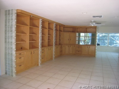 18 Palm Road 18