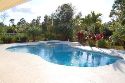 4893 SW LAKE GROVE Circle 4893