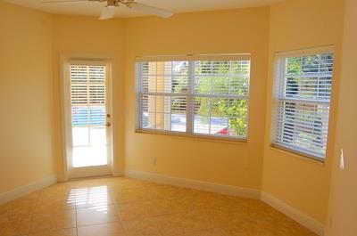 4893 SW LAKE GROVE Circle 4893