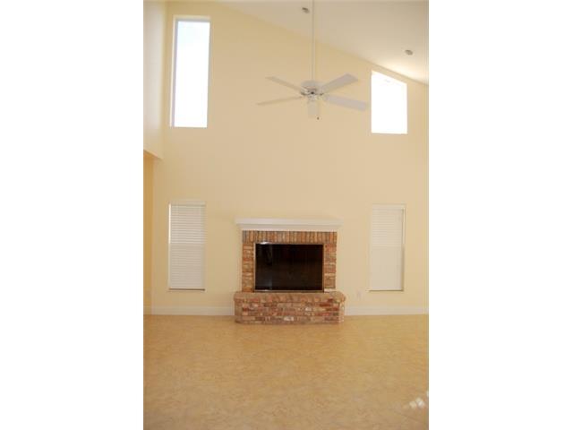 4893 SW LAKE GROVE Circle 4893