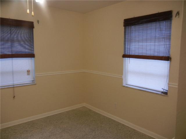 1110 SE Mayfair Lane 1110