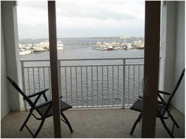 715 NW Flagler Avenue 202