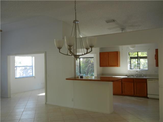 4342 SE Satinleaf Place 4342