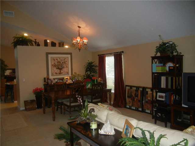 841 SE Westminster Place 841