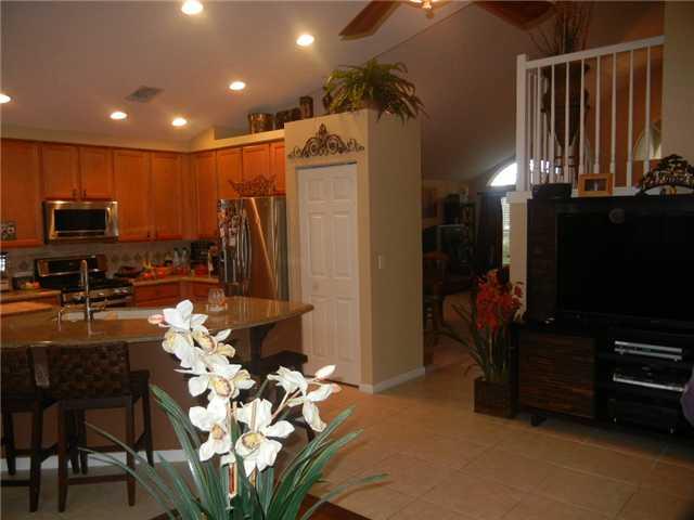 841 SE Westminster Place 841