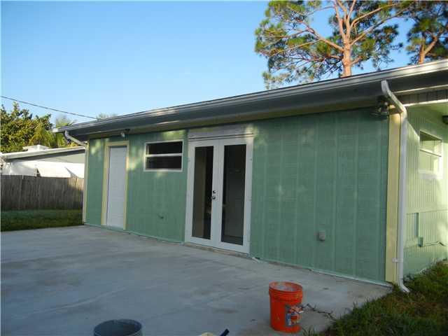 2028 SE Monroe Street 2028