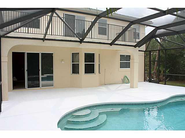 2553 SW Mayacoo Way 2553