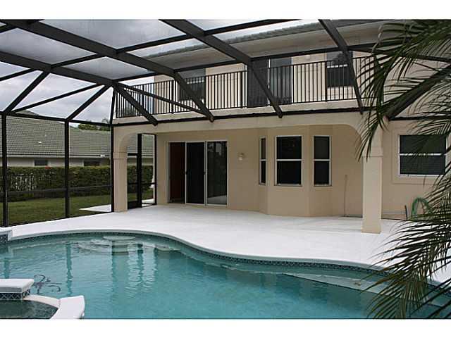 2553 SW Mayacoo Way 2553