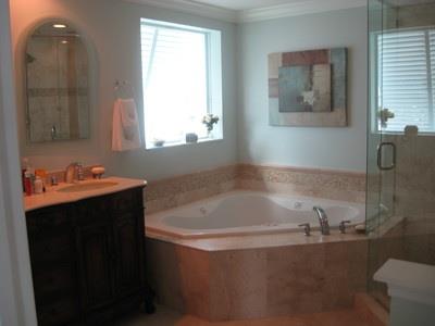 215 NW FLAGLER Avenue 408