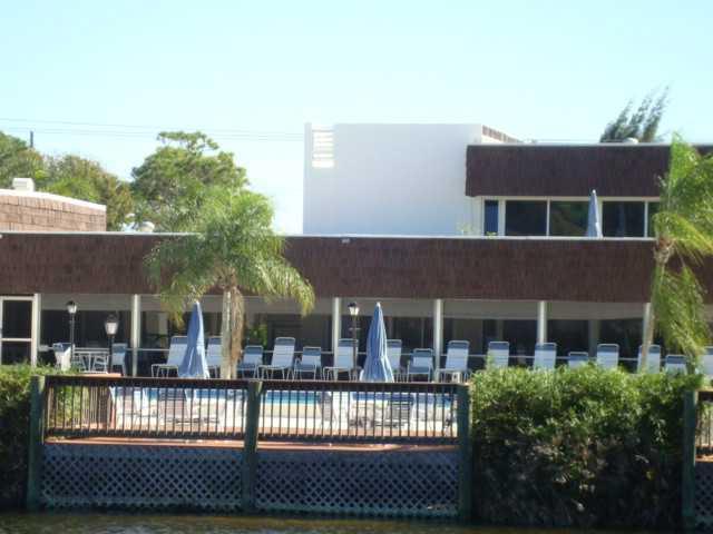 1225 NW 21st Street 08