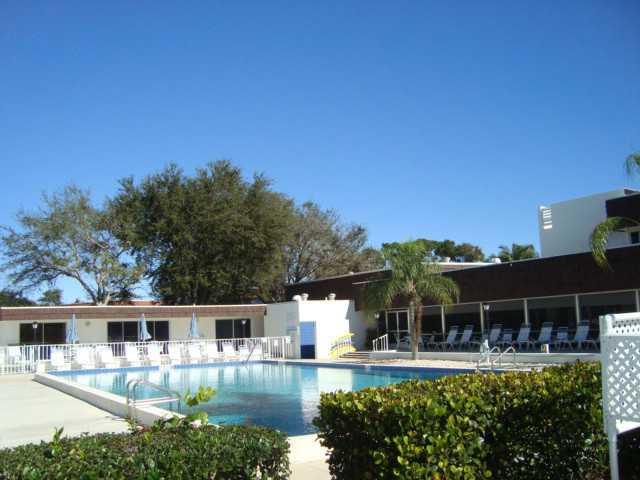 1225 NW 21st Street 08