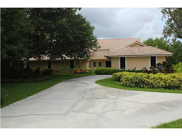 3592 SW Bimini Circle 0