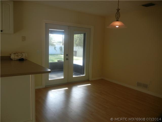 5887 SE Avalon Drive 5887