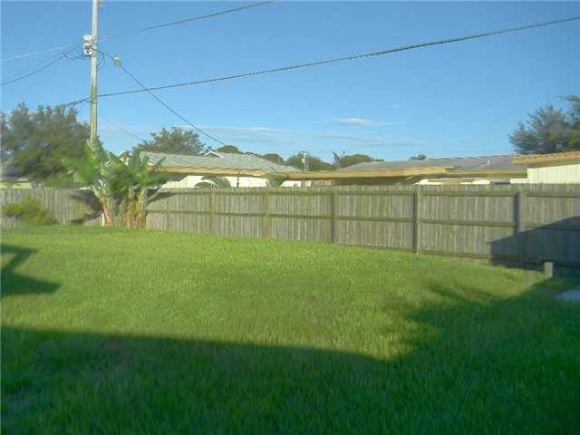2142 SE Jackson Street 2142