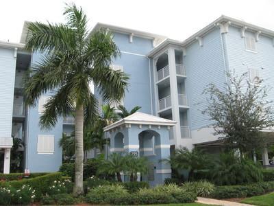 215 NW Flagler Avenue 402