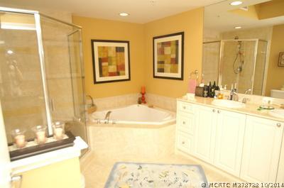 215 NW Flagler Avenue 402