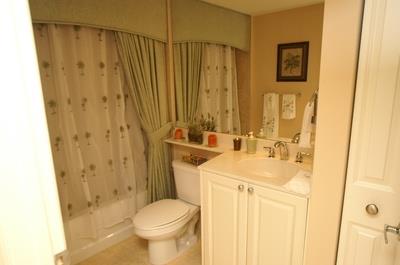 215 NW Flagler Avenue 402