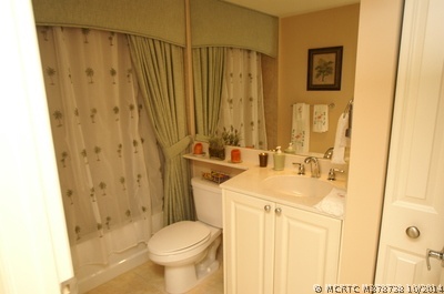 215 NW Flagler Avenue 402