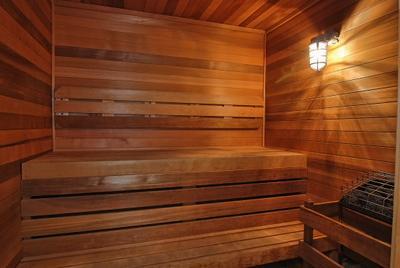 215 NW Flagler Avenue 402