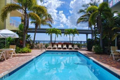 215 NW Flagler Avenue 402