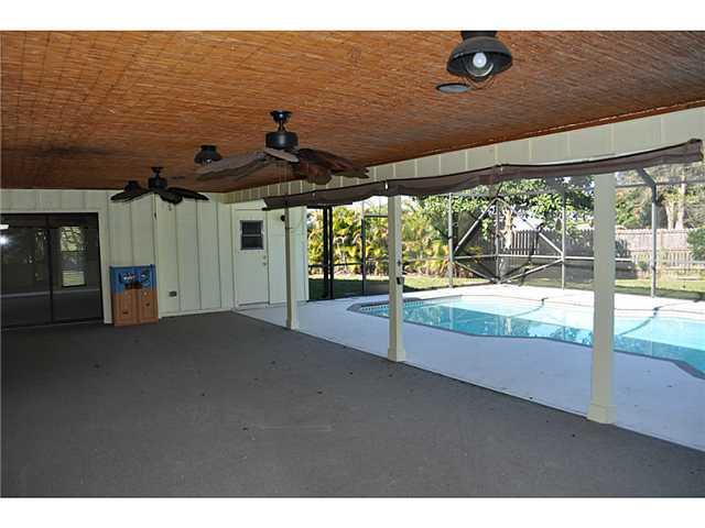 3525 SW Aspen Place 3525