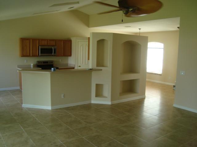 1921 SW Gemini Lane na