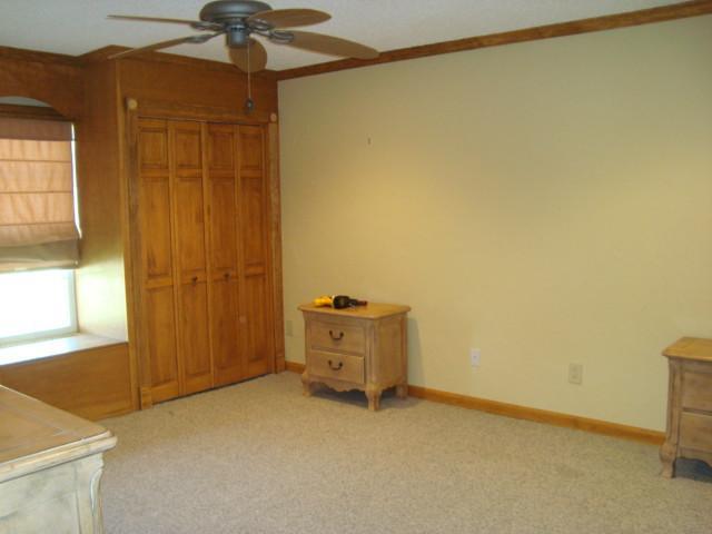 1667 SE Simmons Street na