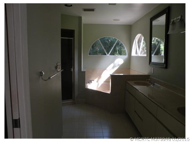 13 Palm Road 13