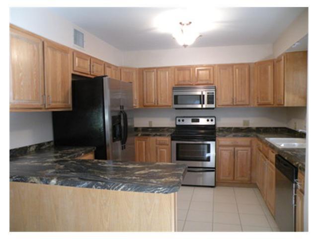 13 Palm Road 13