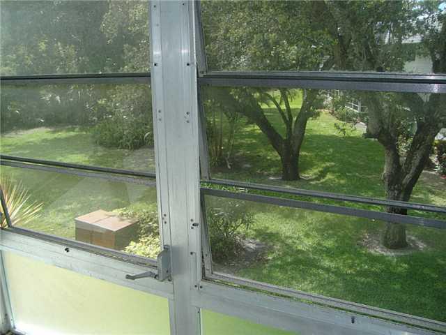 2929 SE Ocean Blvd 7