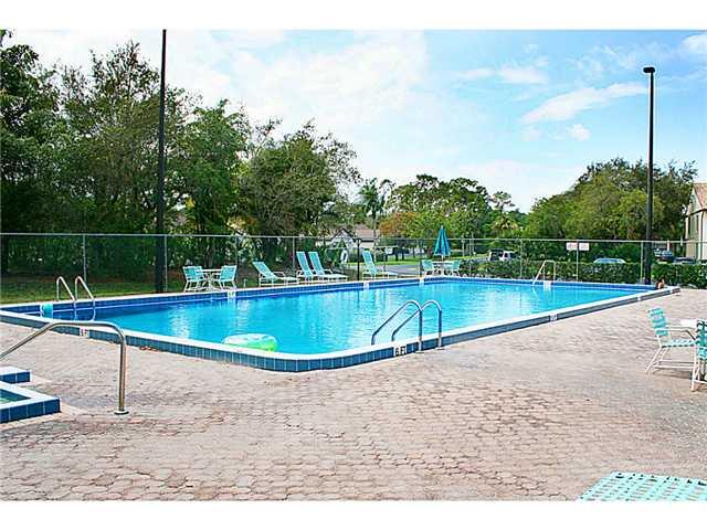 2114 SW Silver Pine Way 121-C1