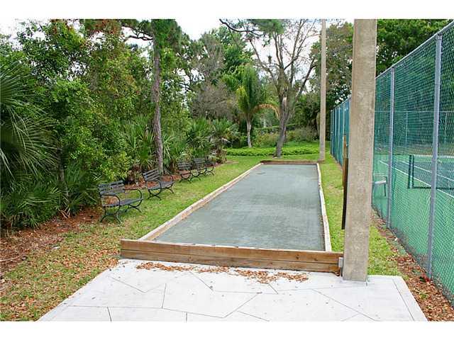 2114 SW Silver Pine Way 121-C1