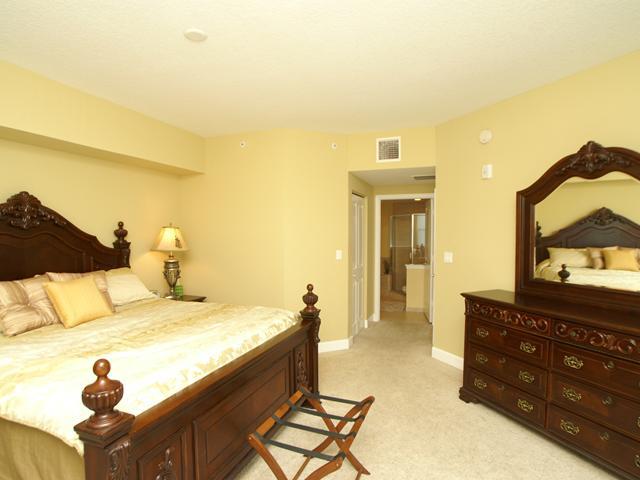 875 NW FLAGLER Avenue 205