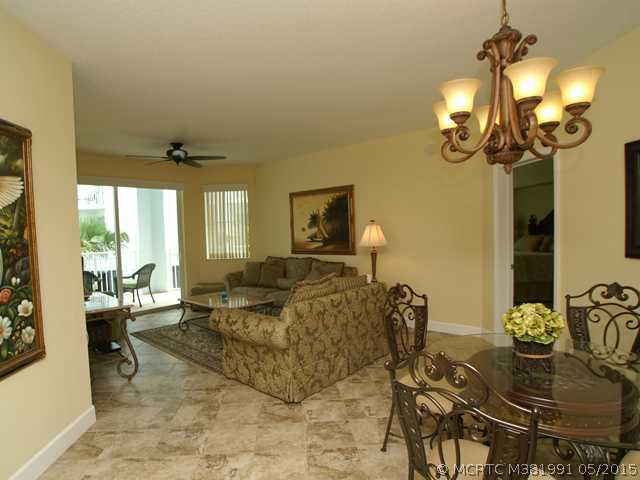 875 NW FLAGLER Avenue 205