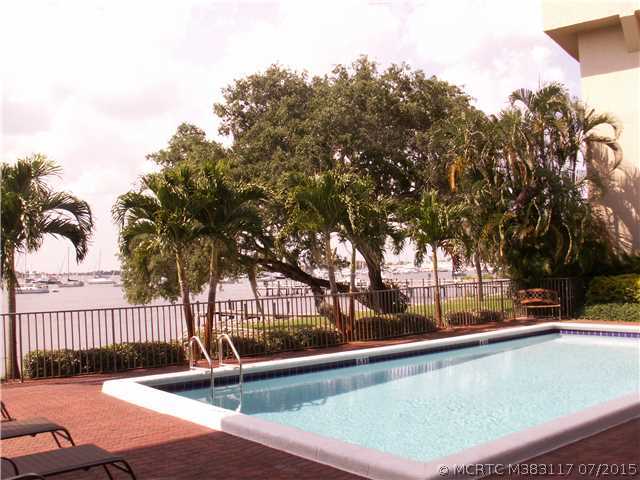 624 SW ST LUCIE CRESCENT Street 405