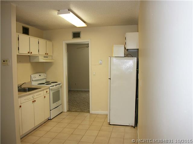 333 SE Martin Avenue 3-3