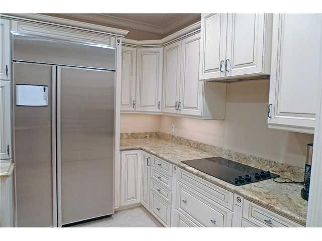 935 SE Willoughby Trace 4-4