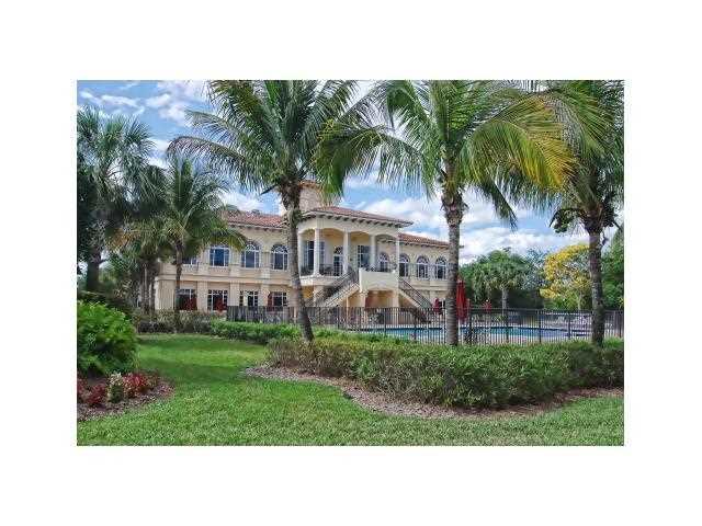 2381 SW Carriage Hill Terrace 105