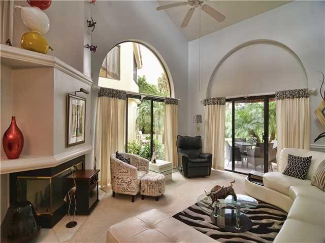 2381 SW Carriage Hill Terrace 105