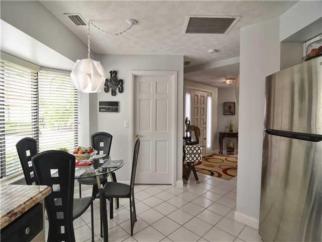 2381 SW Carriage Hill Terrace 105