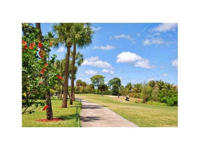 2381 SW Carriage Hill Terrace 105