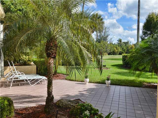 2381 SW Carriage Hill Terrace 105