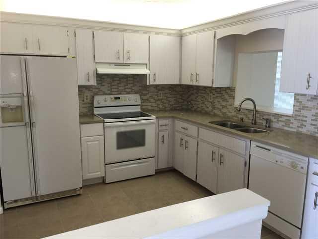 1280 SE Sandpiper Lane 1280