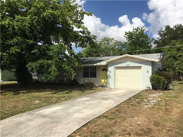 1280 SE Sandpiper Lane 1280